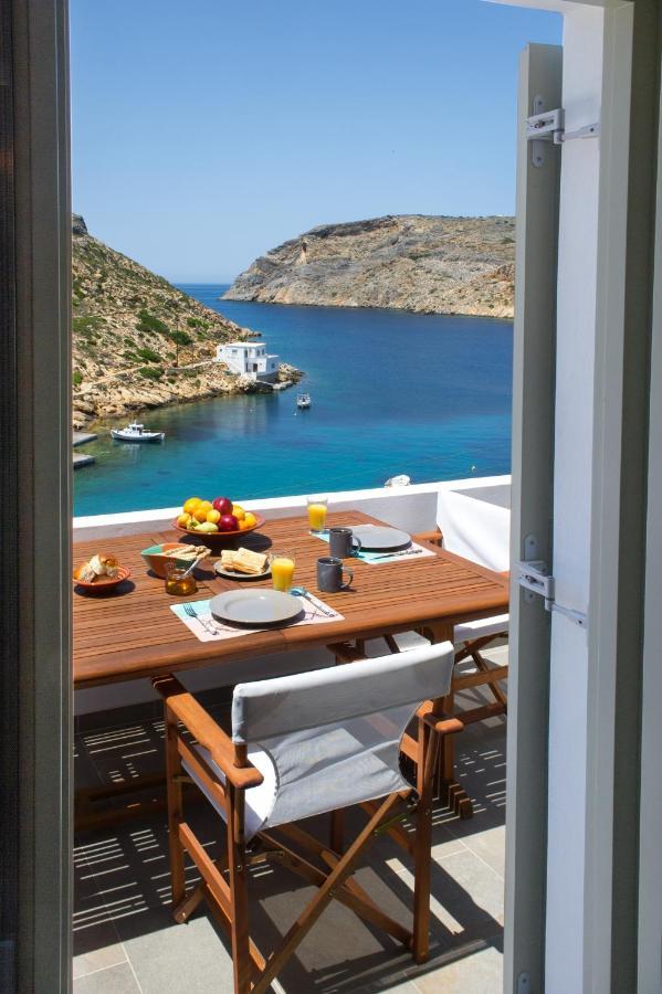 Droufakos' Home, Lux Seafront Apartment W. View Cherronisos  외부 사진