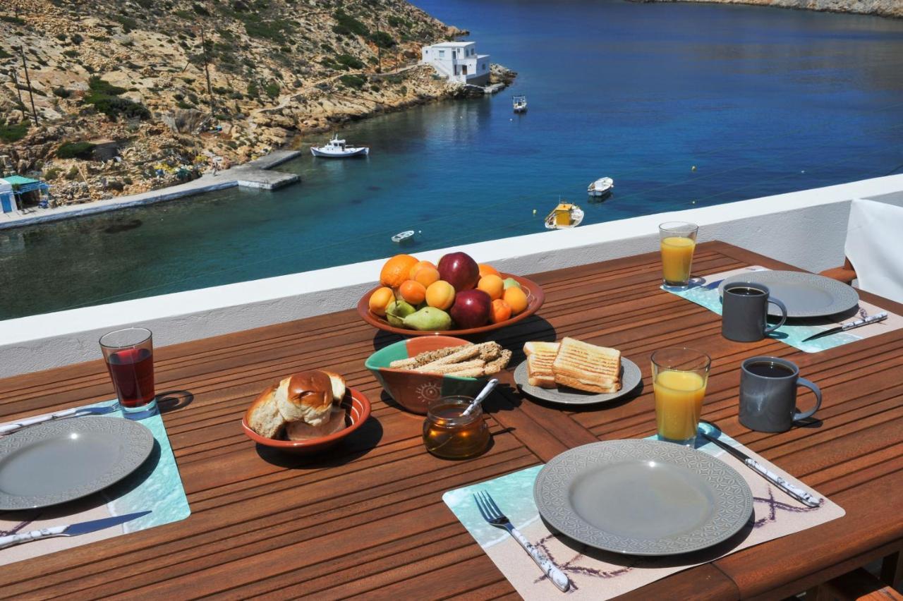 Droufakos' Home, Lux Seafront Apartment W. View Cherronisos  외부 사진